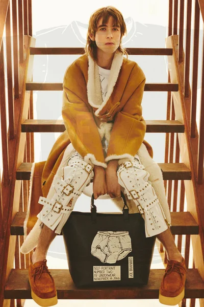 Look 23